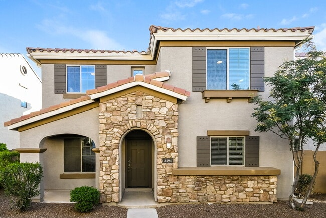 Building Photo - 2494 E Boston St