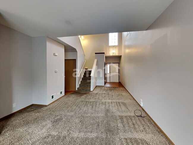 Photo - 322 Abington Woods Dr