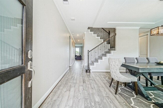 Photo - 9507 Carson Ln