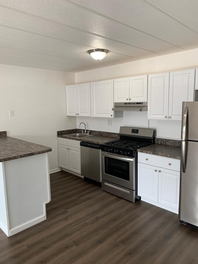 The Sussex House Apartments For Rent in Cherry Hill, NJ