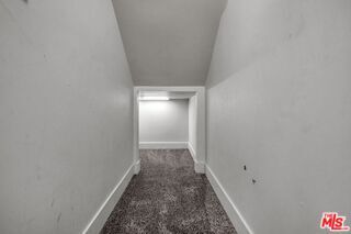 Photo - 308 Gull St