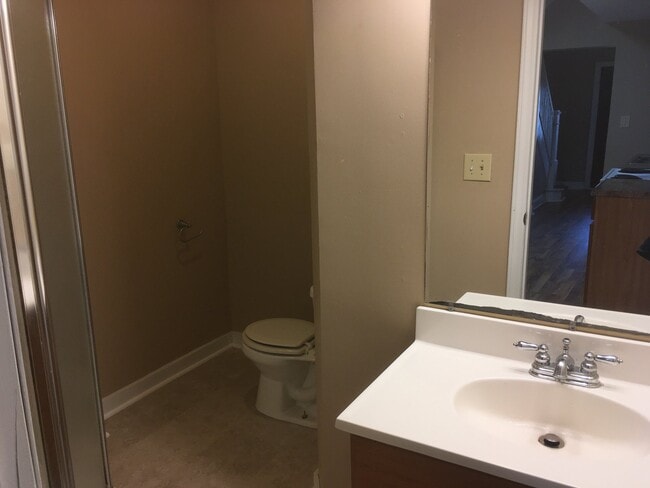 Photo - 657 Marion Ct