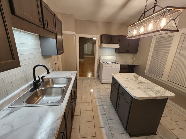 1513 S 63rd St Unit 1517 S 63rd St