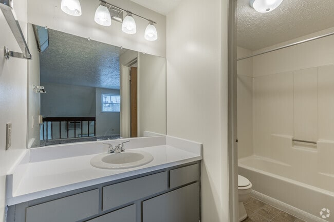 1BD 1BA 882 sq. ft.