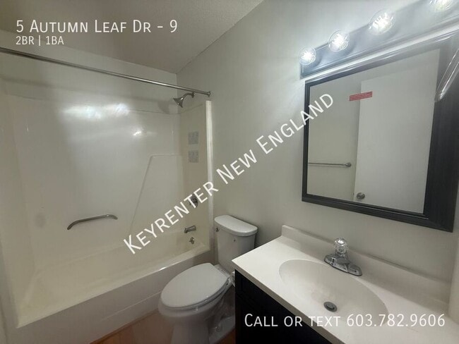 Photo - 5 Autumn Leaf Dr