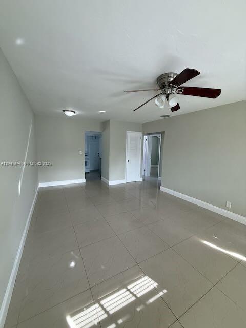 Photo - 946 Laurel Dr