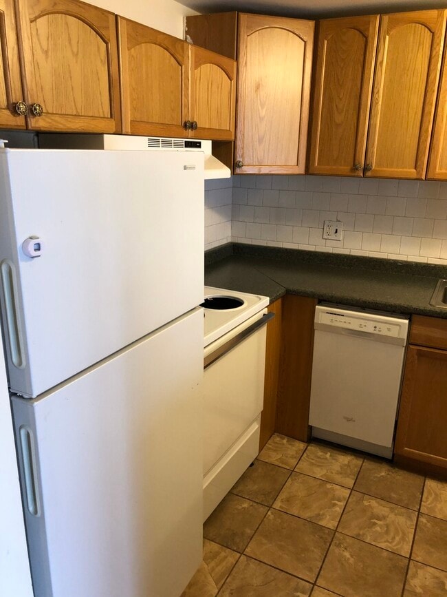 Photo - 223 Central St Unit 7