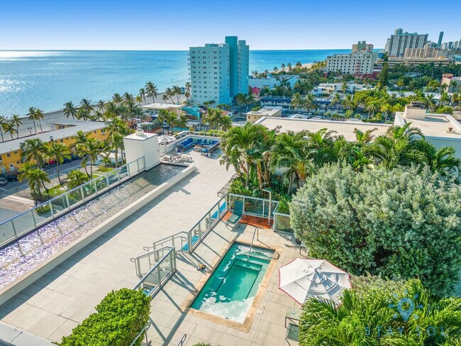 Building Photo - 777 N Ocean Dr Rental