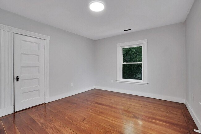 11 South Munroe Ter Unit 2