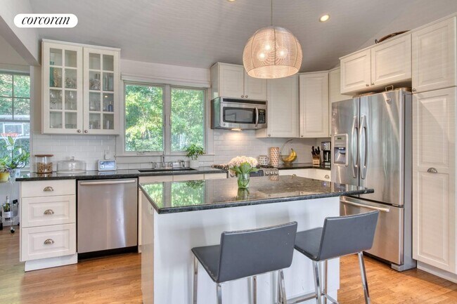 Photo - 79 Miller Ln E