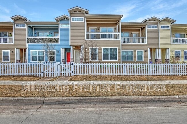 Photo - 207 Starr St