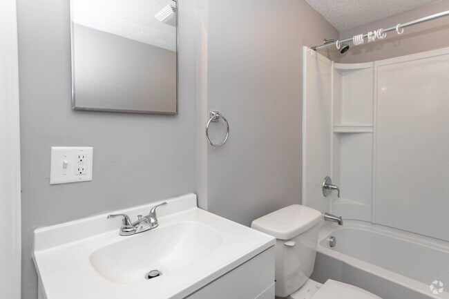 1BR, 1BA - 550SF - The Reserve at Millcreek