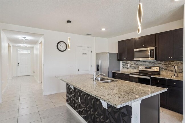 Photo - 544 Park Pl Blvd