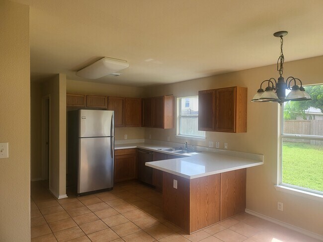 Photo - 4202 Santa Inez St