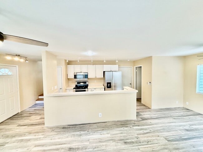 Photo - Wood Creek/3 BD/2.5 BA/Garage