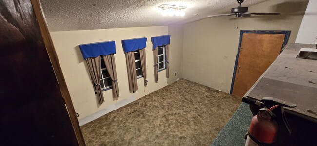 Photo - 4053 Morgan Rd