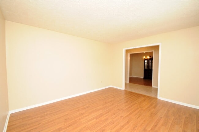 Photo - 16503 Canario Dr