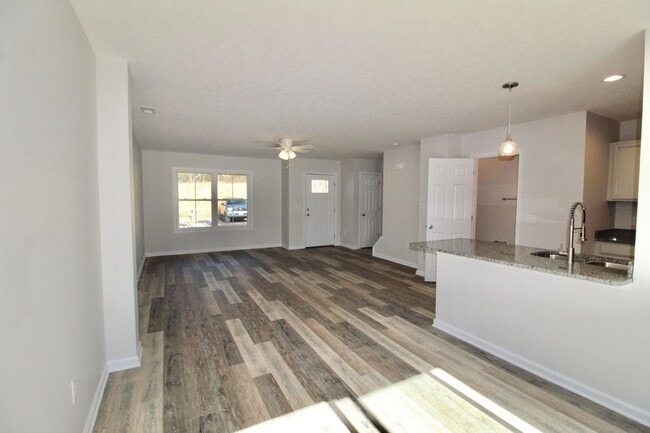 Photo - 3015 Locust Grv Ct