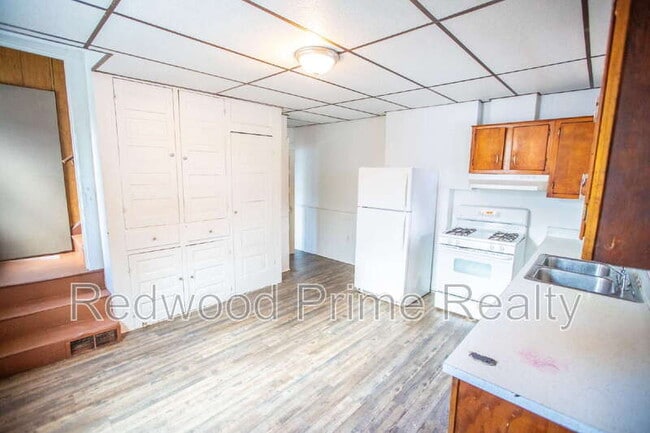 Photo - 901-903 Coleman Ave Rental