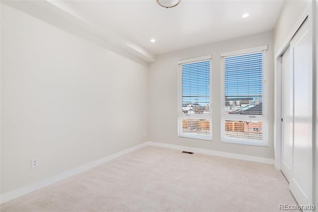 Photo - 1395 Xavier St