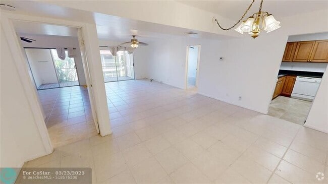 Building Photo - 636 NW 13th St Rental