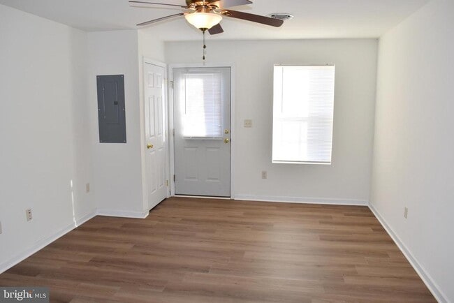 Photo - 2741 Roosevelt Dr