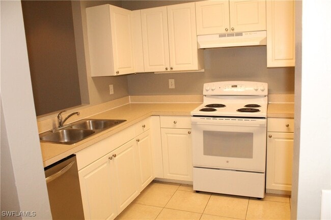 Photo - 703 SE 8th Terrace Unidad A