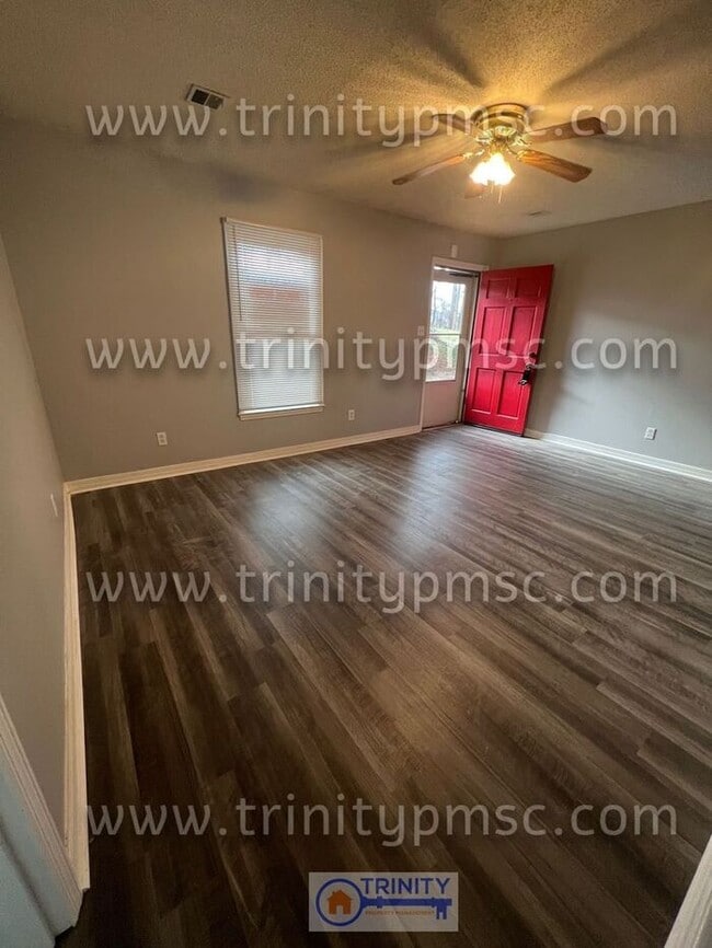 Building Photo - Talk about UPGRADES!!