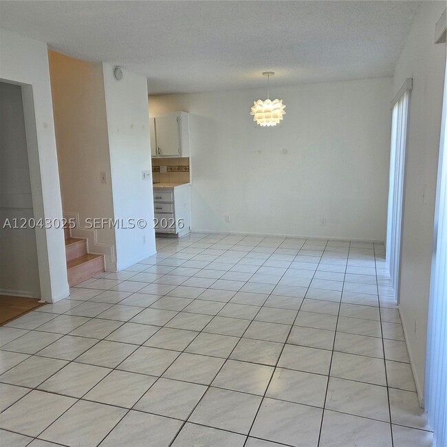Photo - 8905 NW 28th Dr Unit B