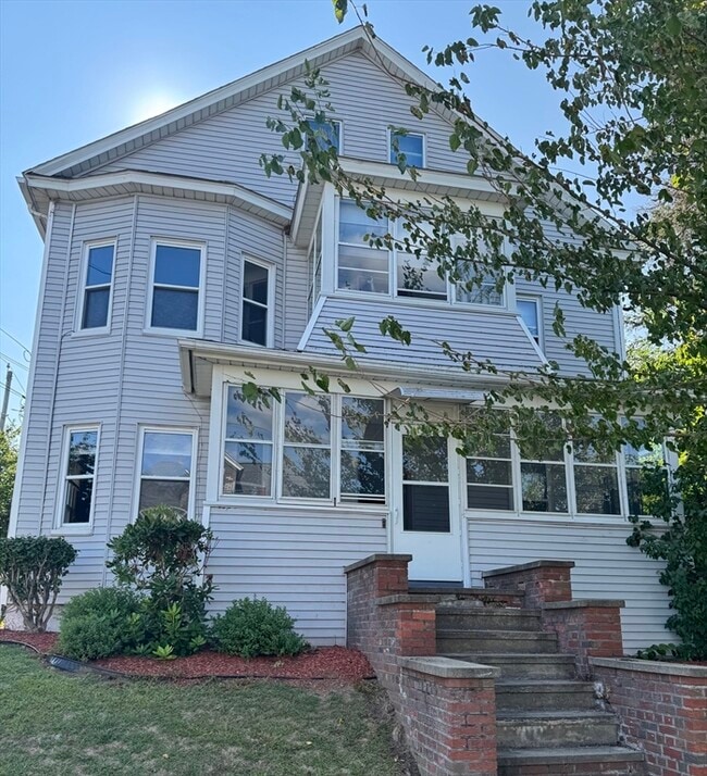 Building Photo - 78 Wheatland Ave Unit 1 Rental