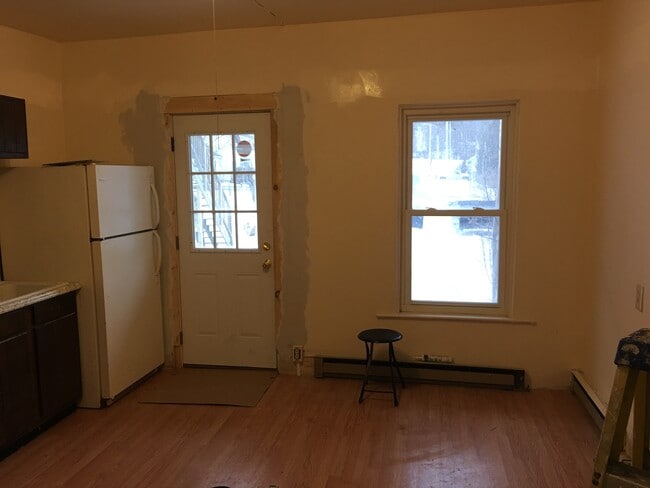 Photo - Johnson Village Apartments, LLC Unit 6