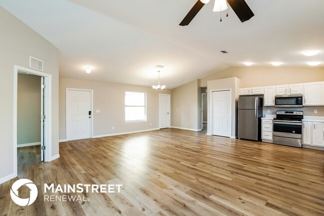 Photo - 3800 34th St SW