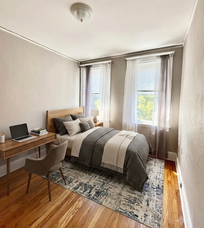 Photo - 129 Chiswick Rd Unit 13