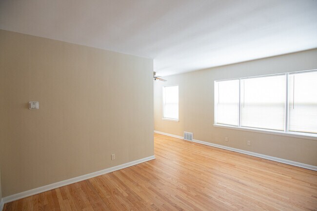 Photo - 1323 E Colorado St Unit 1323 #4