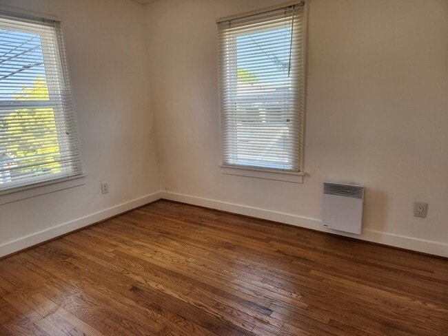 Photo - 2114 7th Ave W Unidad 5