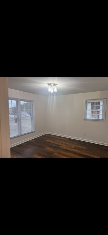 Photo - 251 Cameron Rd