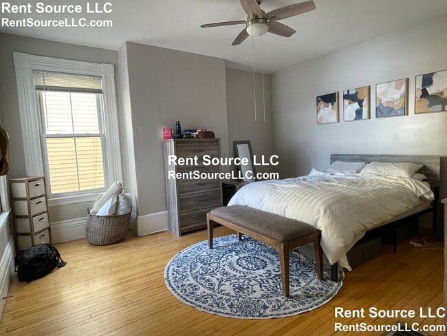 Photo - 73 Thorndike St Unit 1