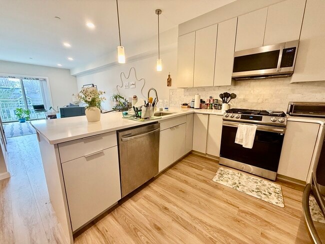 Photo - 458 Washington St Unit 308