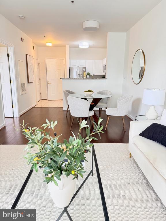 Photo - 1625 International Dr Unit 314