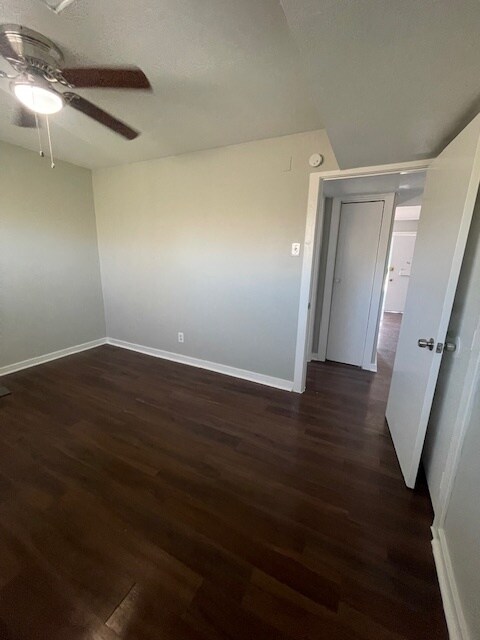 Photo - 6004 Schroeder Rd