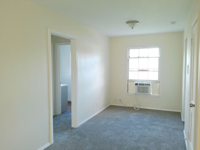 Photo - 638 Glazebrook St