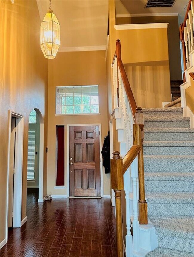 Photo - 16411 Redwicke Ln