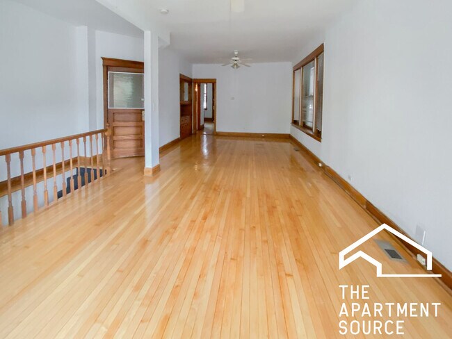 Photo - 3637 N Paulina St Unit #1