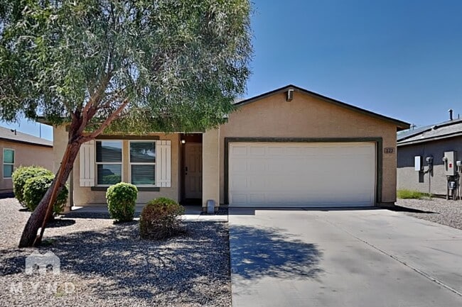 Building Photo - 222 S Picacho Heights Rd
