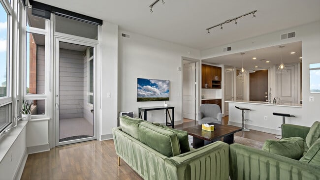 Photo - 1544 Spring Gate Dr. Unidad SI ID1395460P