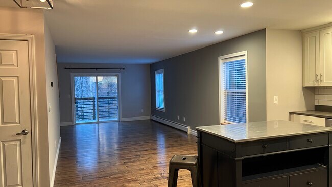 Photo - 201 Juniper Dr