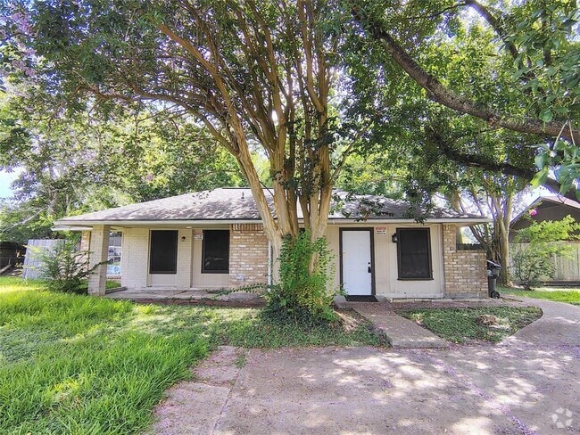 Building Photo - 11926 Rhinebeck Dr Rental