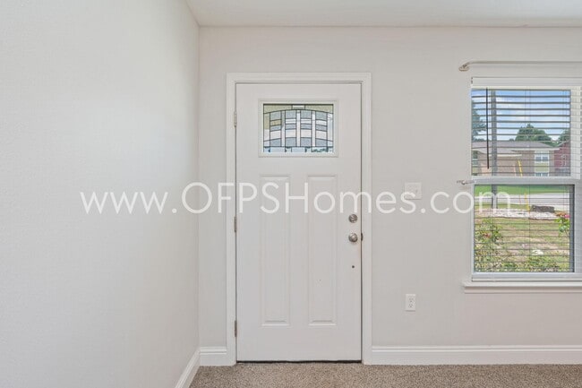Photo - 824 Valley Rd