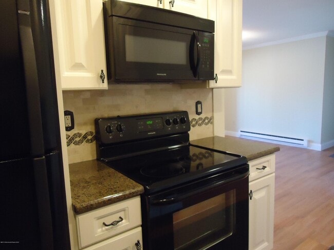 Photo - 142 Cross Slope Ct