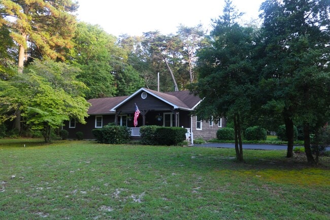 Photo - 25049 Ocean Gateway